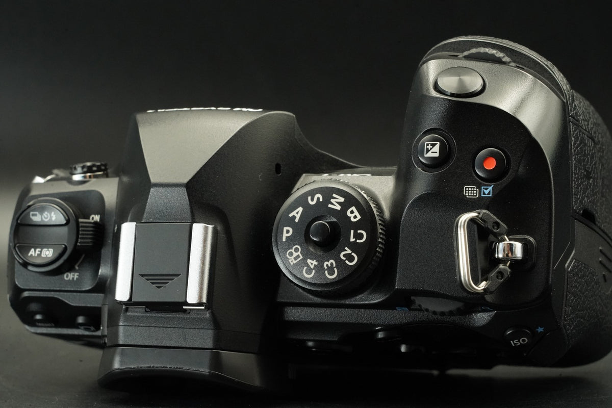 OM SYSTEM OM-1 Mark II Mirrorless Camera -19404 cuts- US STOCK #12014