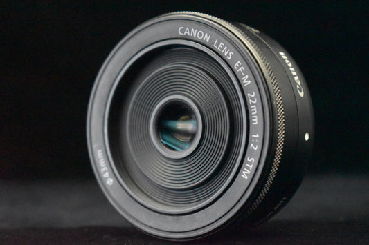 [US Duty Paid] Canon EF-M 22mm f/2 STM Objektiv für EOS M EF-M Mount...