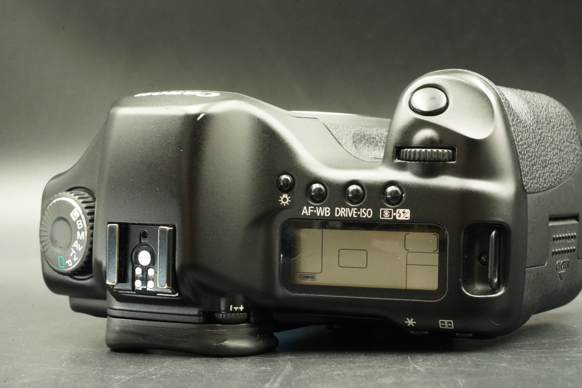 Canon EOS 5D Digital SLR Full Frame Camera Body #11918