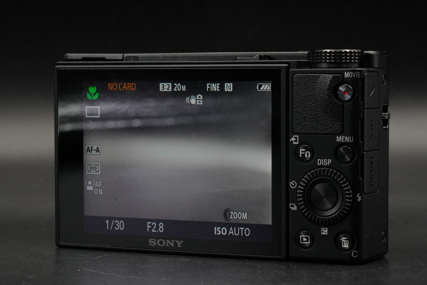 Sony Cyber-Shot DSC-RX100M7G VII Mark 7 Digital Camera ALMOST UNUSED 11369