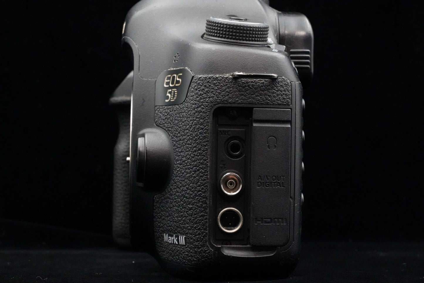 Canon EOS 5D Mark III Digital Full Frame Camera DSLR US Duty Paid 9830