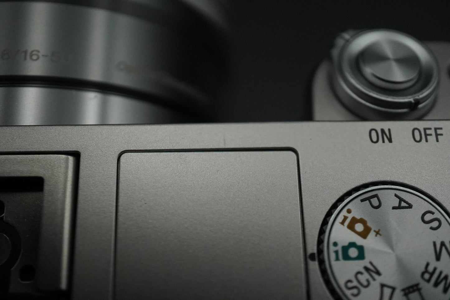 Sony a6000 Digital Mirrorless Camera with 2 Lens Silver 10734