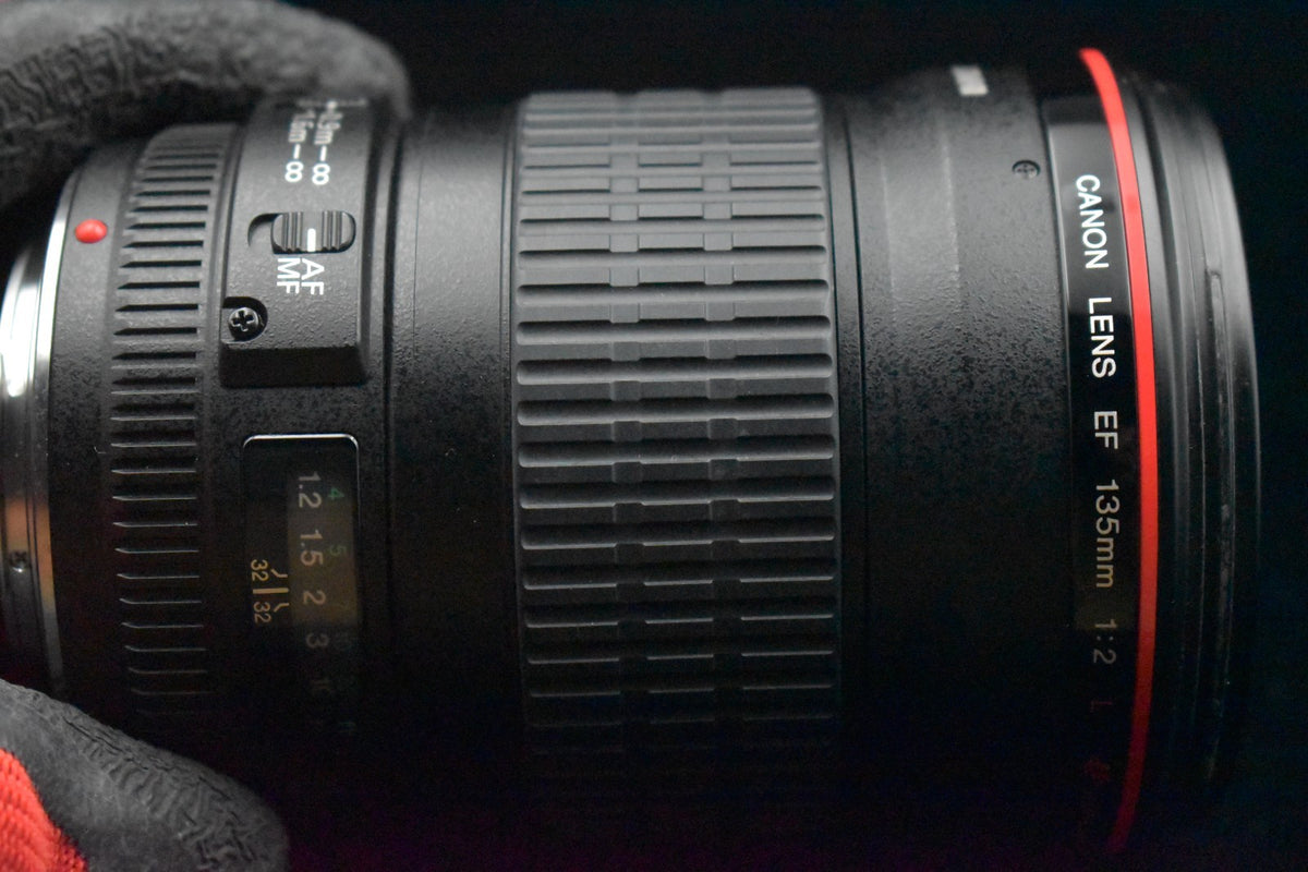 Canon EF 135mm f/2 L USM Telephoto Lens Hood USA Seller Duty Paid #9372