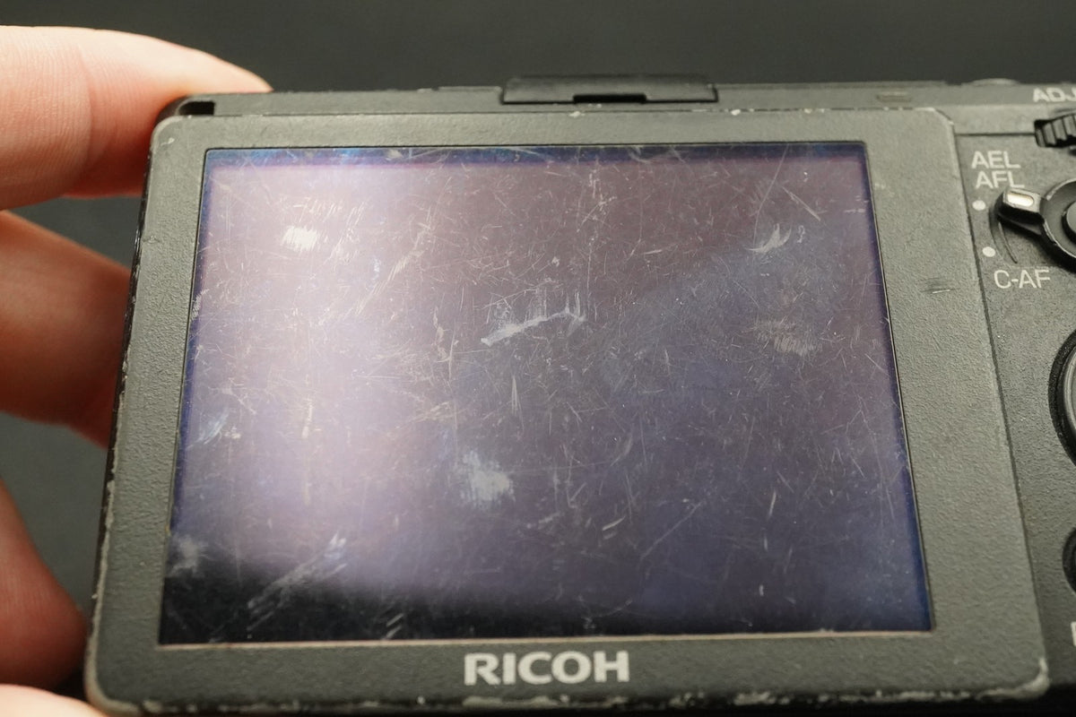 RICOH GR II 16.2 MP Compact Digital Video Camera -45900 cuts- #12147