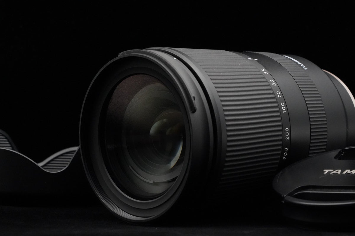 Tamron 18-300mm f/3.5-6.3 Di III-A VC VXD for Fujifilm X US STOCK #11297