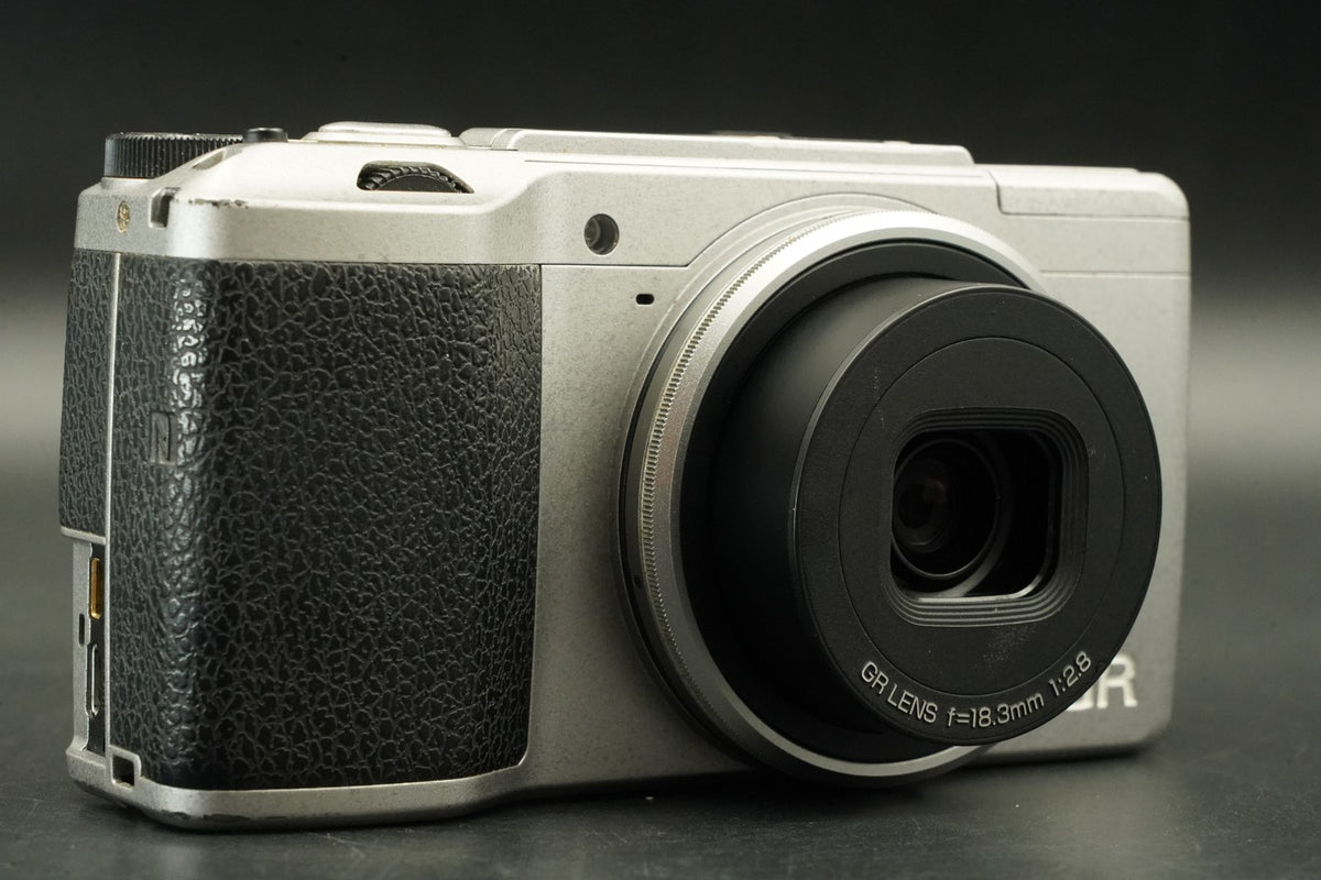 RICOH GR II 16.2 MP Compact Digital Video Camera -Only 1 cut !?- #12244