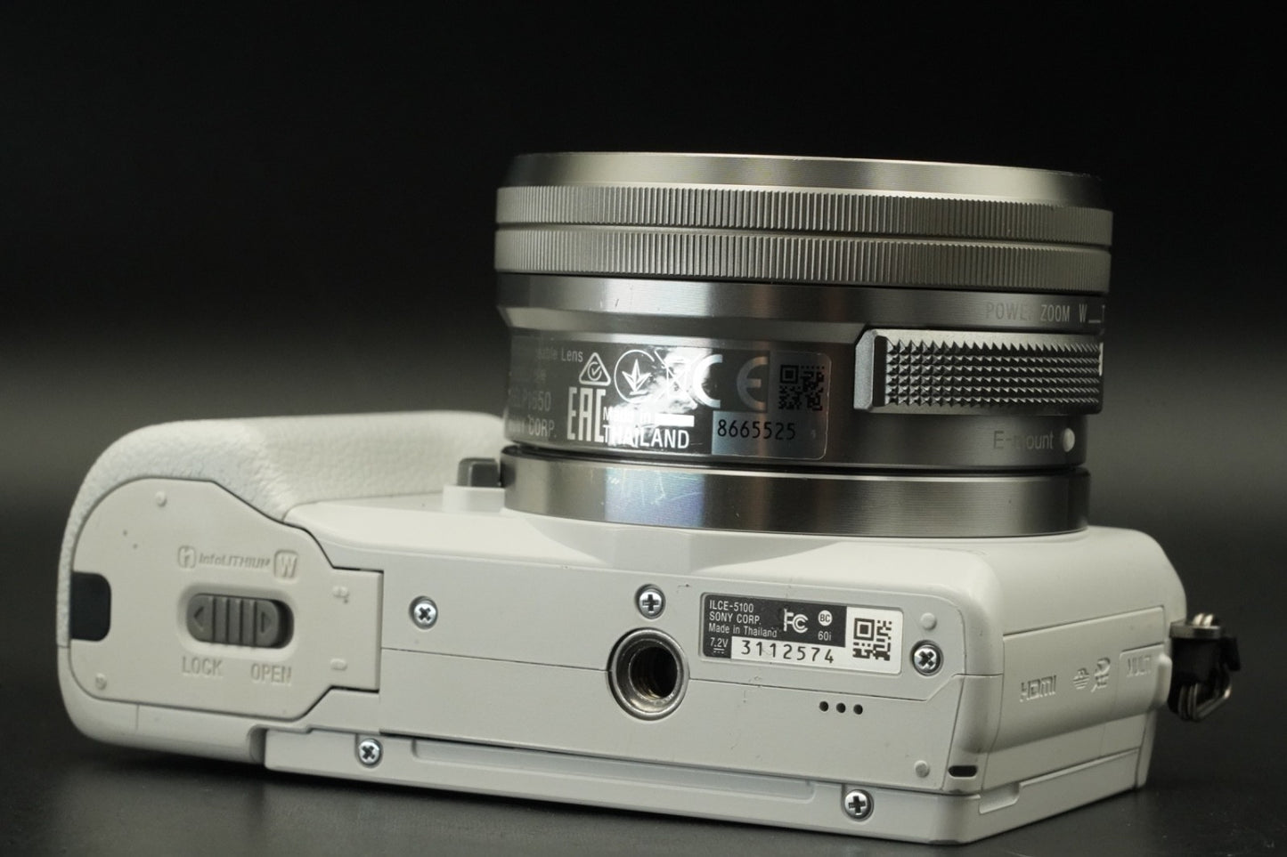 Sony Alpha a5100 Mirrorless Digital Camera White -4427 cuts- #11819