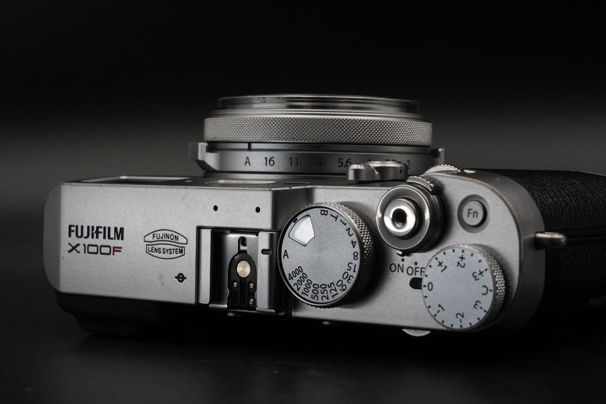 Fujifilm X100F 24.3MP Digital Camera Silver From JAPAN US STOCK #11269