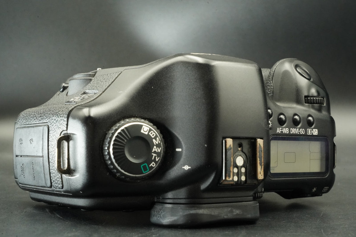 Canon EOS 5D Digital SLR Full Frame Camera Body Only #11917