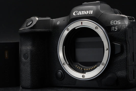 Canon EOS R5 Mirrorless Digital Camera Excellent Condition US STOCK #11051