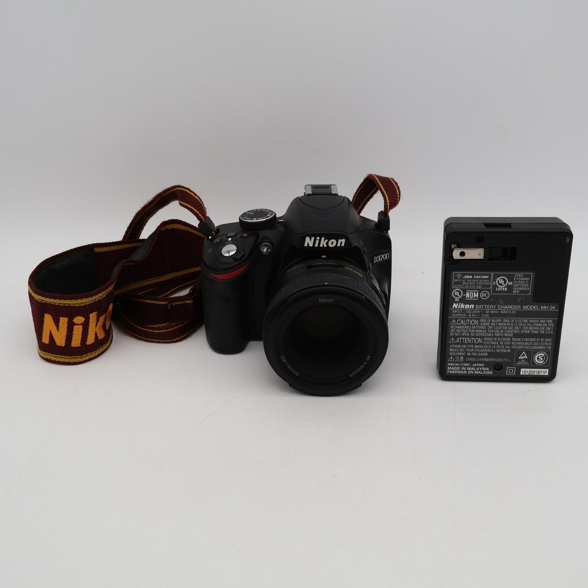 Nikon D3200 DSLR Digital Camera Black with Lens US STOCK #R0256
