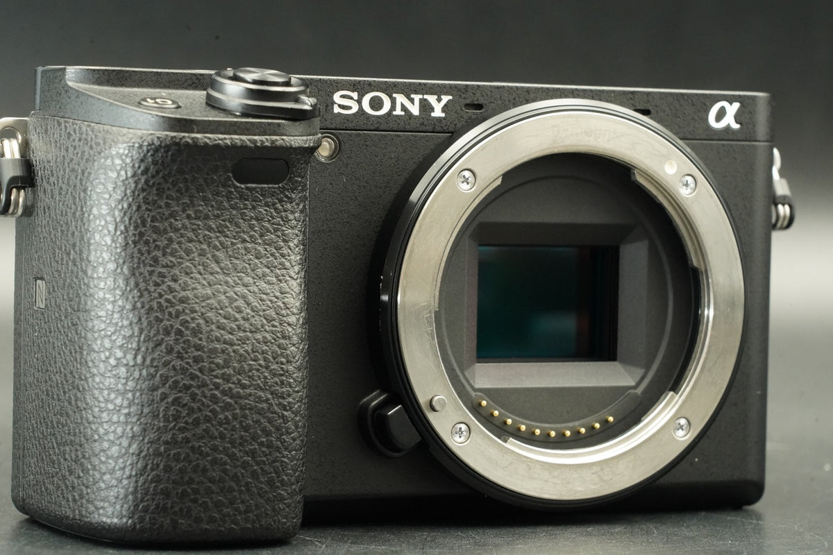 Sony Alpha a6300 Mirrorless Digital Camera Body Only Black -16282 cuts- #12249