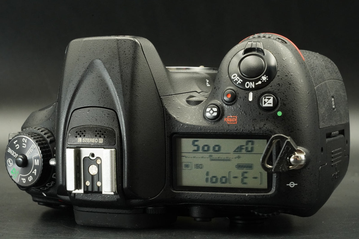 Nikon D7200 24.2 MP Digital SLR Camera Body Only -41439 cuts- US STOCK #12312