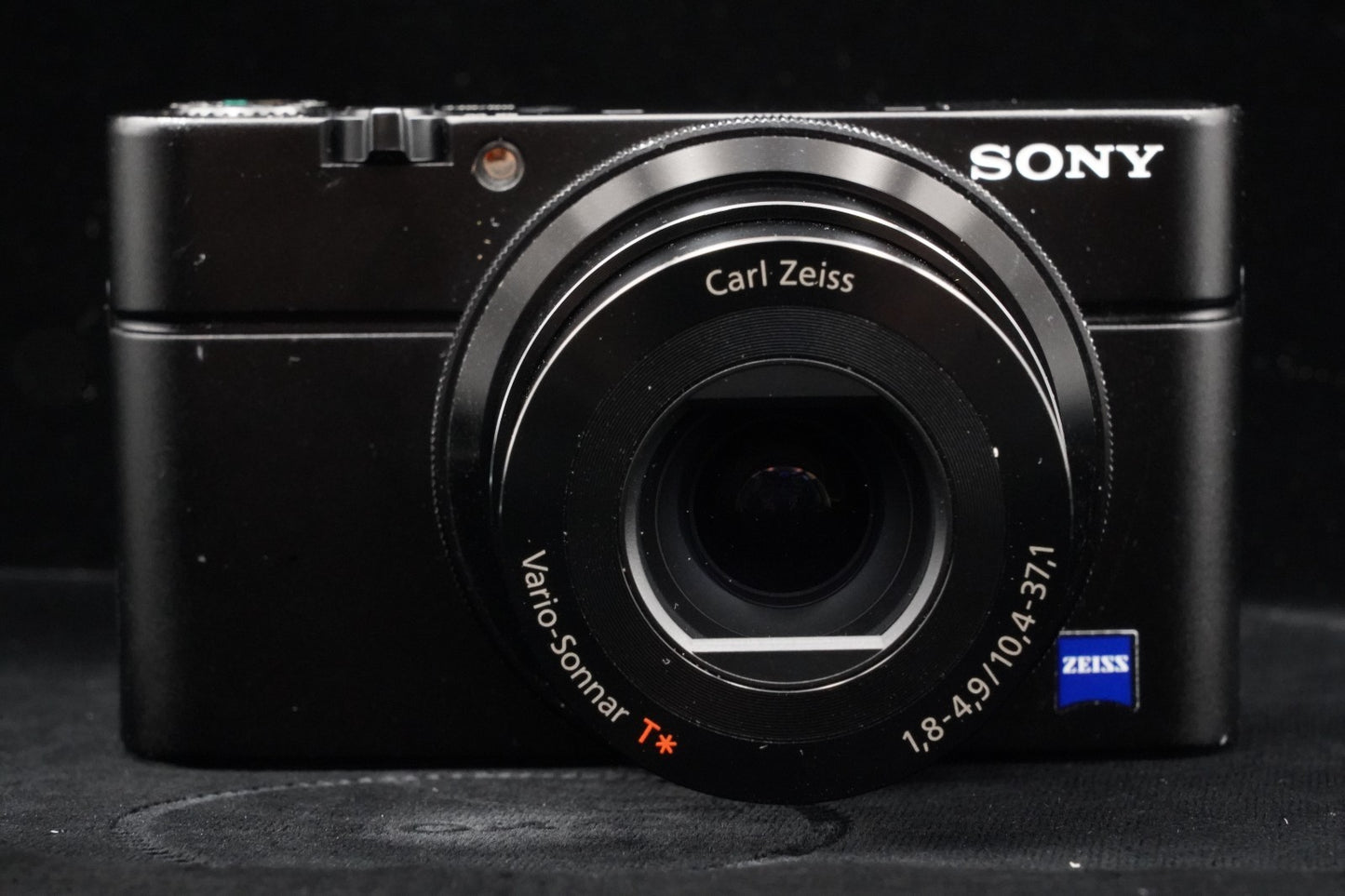 Sony Cyber-Shot DSC-RX100 35 Language Camera 8749 8752-8759 US DUTY PAID R0043