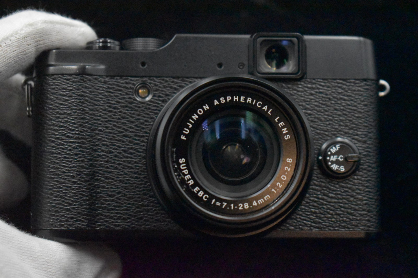 [US Duty Paid] Fujifilm X10 Black pPoint and Shoot Compact Digital Camera 8796