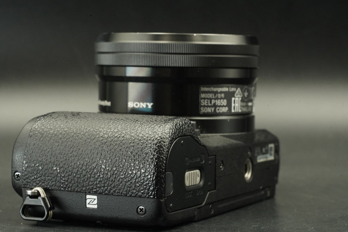 Sony Alpha a5100 Mirrorless Digital Camera Black -20656 cuts- #12450