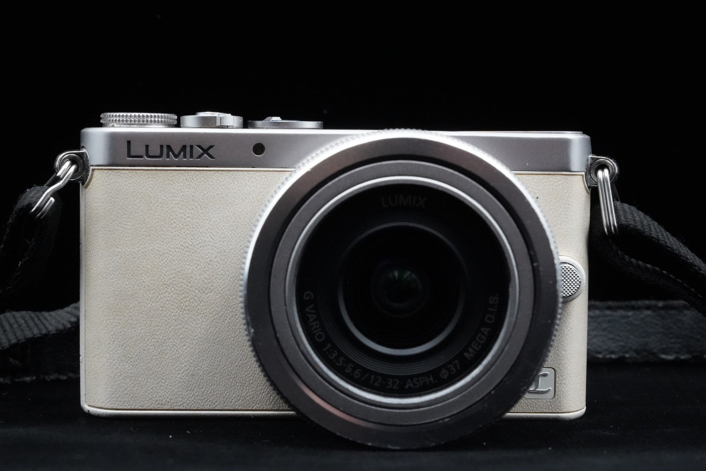 Panasonic LUMIX DMC-GM1 Digital Camera White US Duty Paid 10037