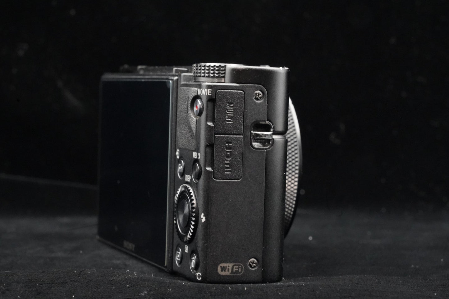 [US Duty Paid] Sony Cyber Shot RX100 VI M6 Compact Digital Camera Black 9684