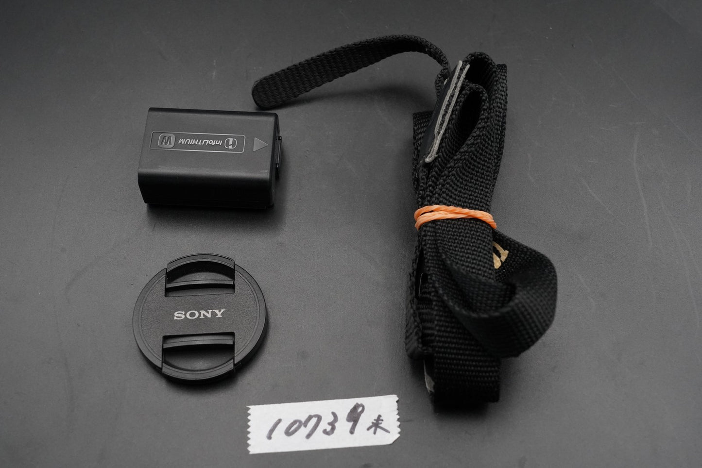 Sony Alpha a5000 Mirrorless Digital Camera with Lens Black US Duty Paid 10739