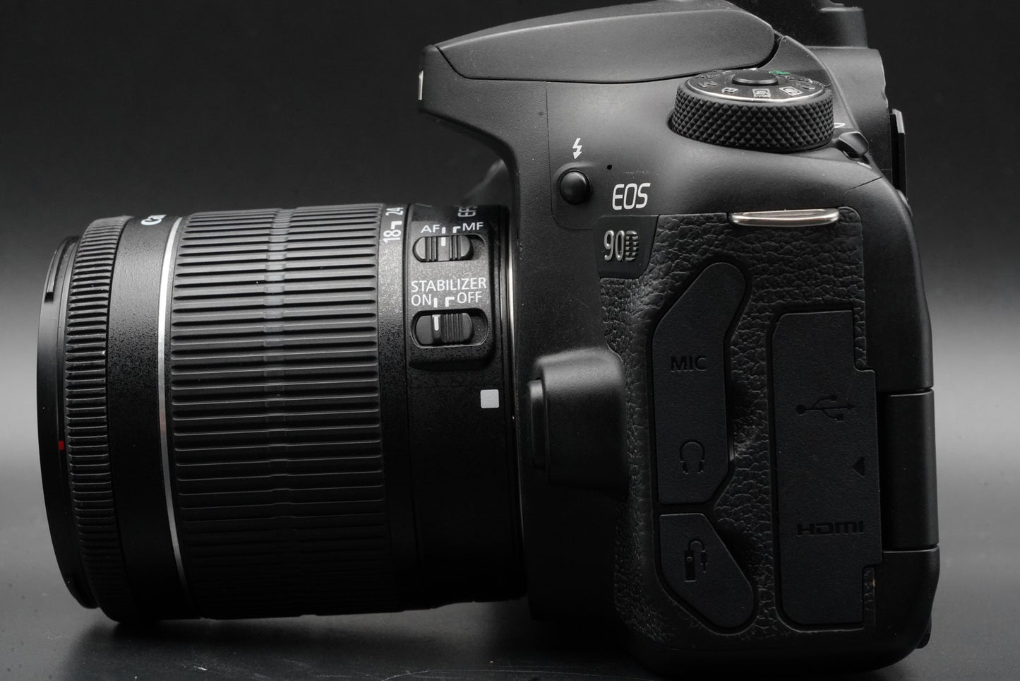 Canon EOS 90D 32.2MP Digital SLR Camera Body w/ Lens 10683