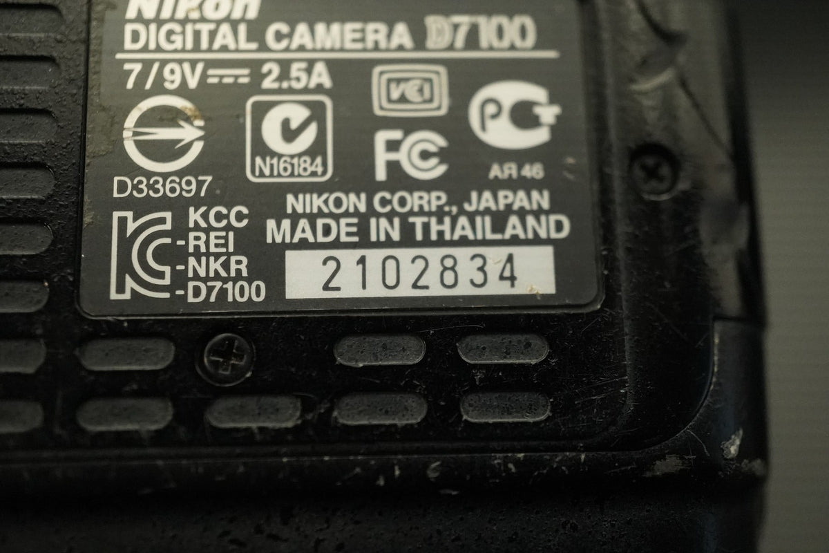 Nikon D7100 24.1MP Digital SLR Camera Black Body -476473 cuts- US STOCK #11967