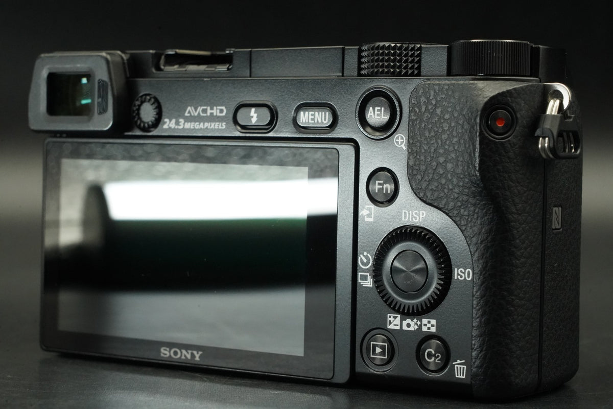 Sony alpha a6000 Digital Mirrorless Camera with Lens Black -4264 cuts- #12198