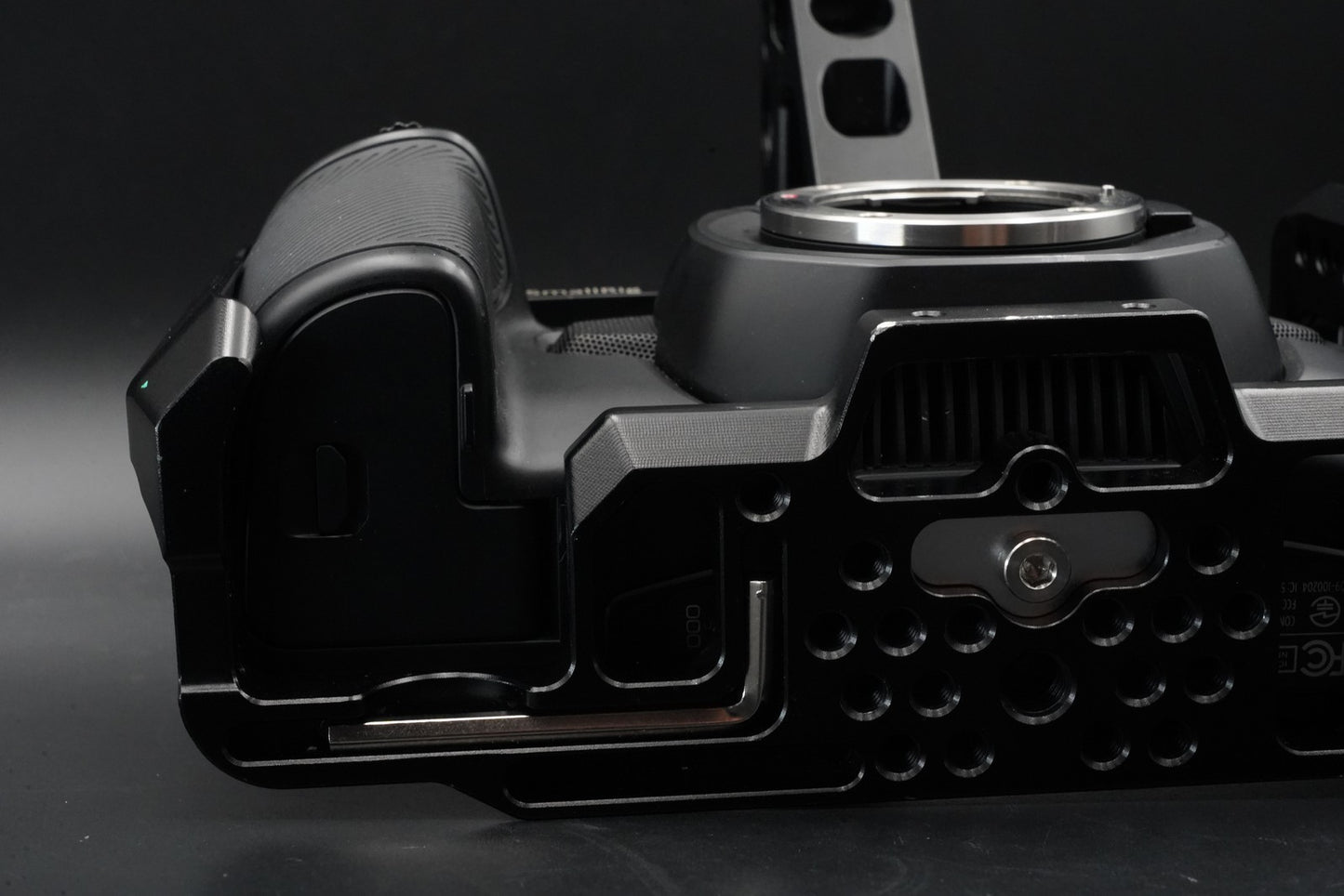 Blackmagic Design Pocket Cinema Camera 4K Camcorder BMPCC (M4/3 Mount) 10839