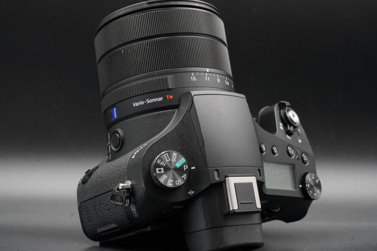 Sony Cyber-Shot RX10 IV 20.1MP Digitalkamera DSC-RX10M4 FAST UNBENUTZT #11127