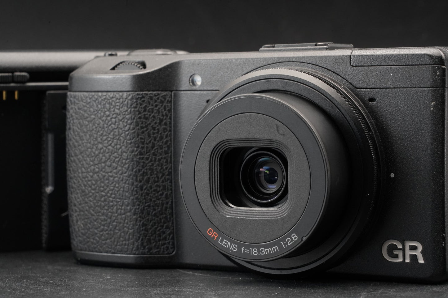 3461 cuts!! RICOH GR 16.2MP Digital Compact Camera Black 11186