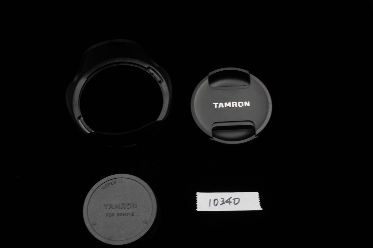 Tamron 18-300mm f/3.5-6.3 Di III-A VC VXD für Sony E FAST UNBENUTZT #11091