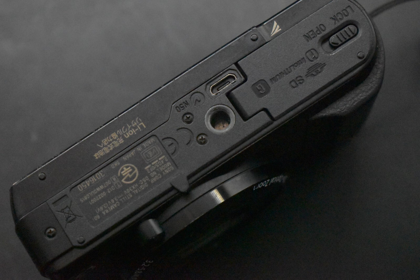 [US Duty Paid] Sony Cyber-shot DSC-HX30V Black 18MP 20x Zoom Digital Camera 6216