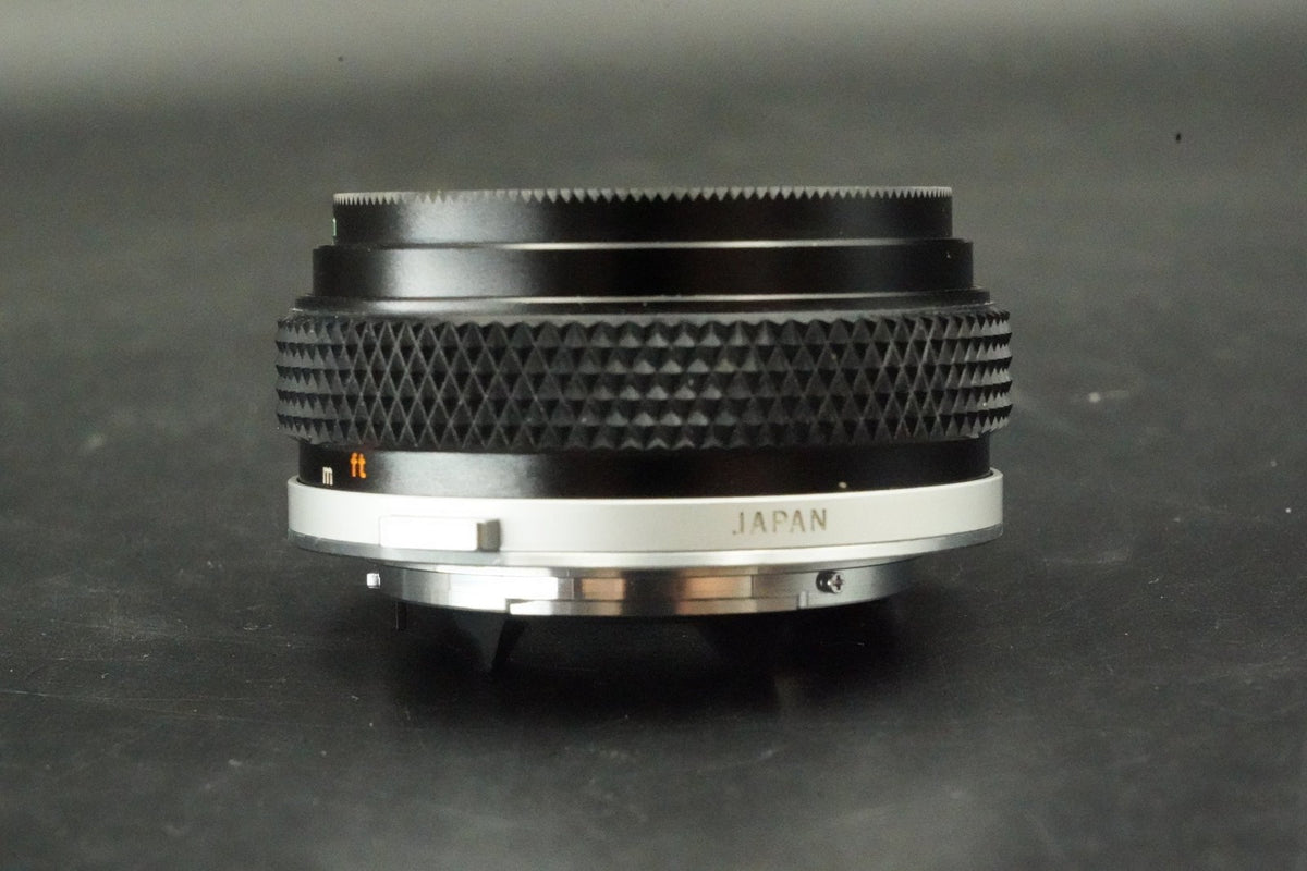 Olympus OM Zuiko Auto-S 40mm f/2 Pancake lens #12755