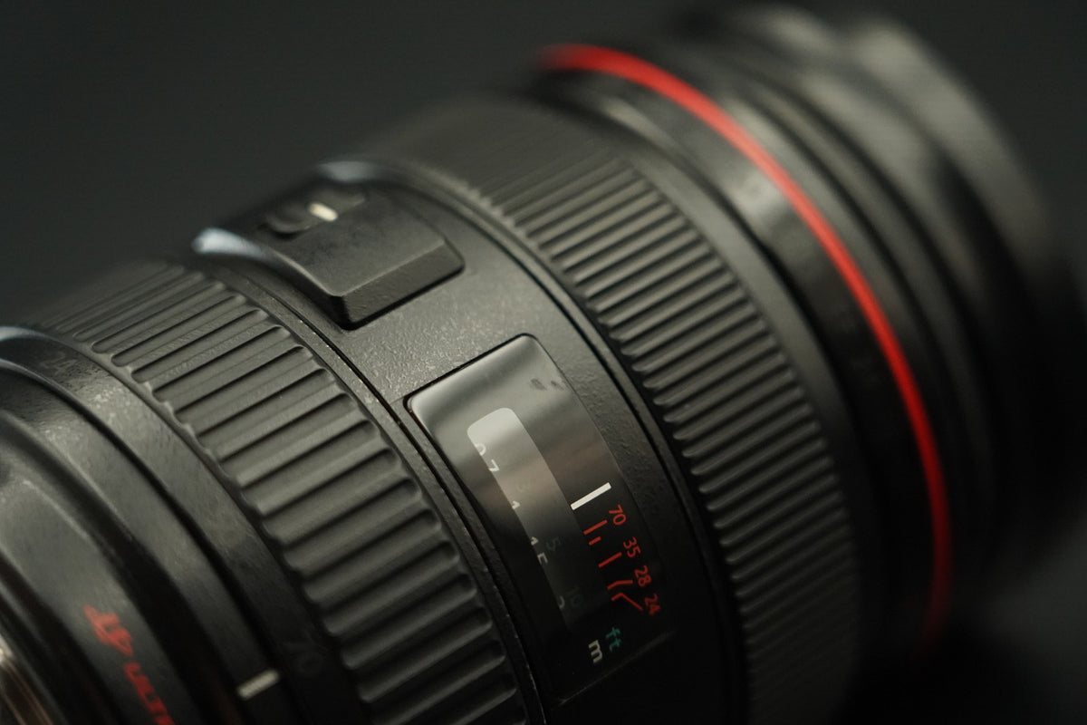 Canon EF 24-70mm f/2.8 L USM AF Telephoto Zoom Lens #11874