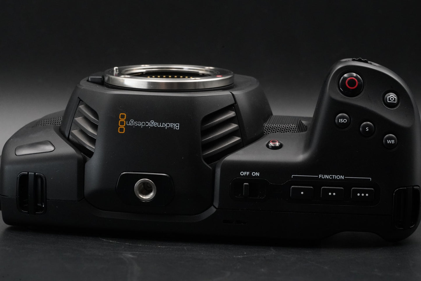 Blackmagic Design Pocket Cinema Camera 4K Camcorder BMPCC (M4/3 Mount) 10816