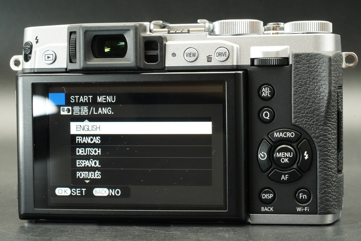 Fujifilm FinePix X30 12.0MP Digital Camera Silver #12090