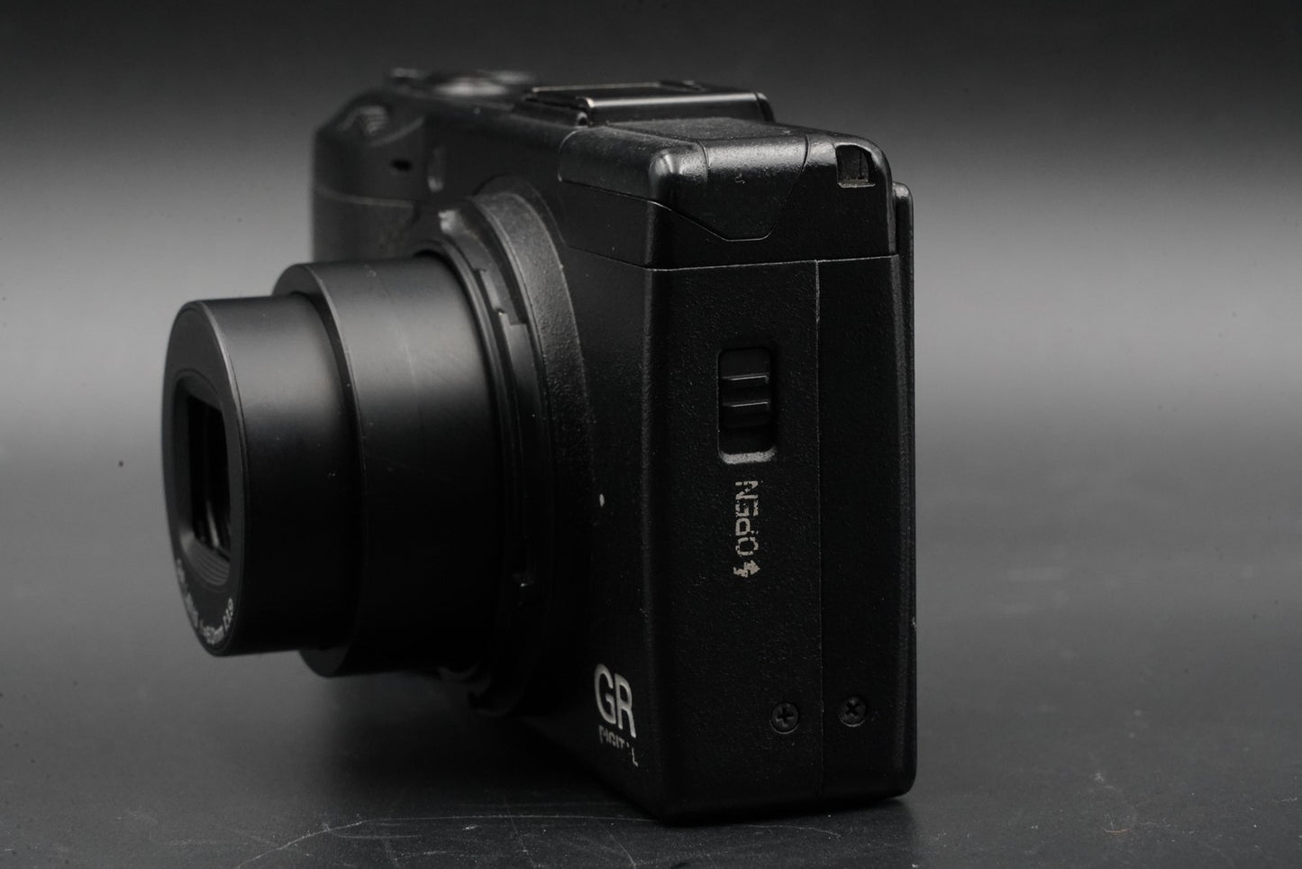 Ricoh GR Digital III 3 10.0MP Digital Camera US Duty Paid 10722