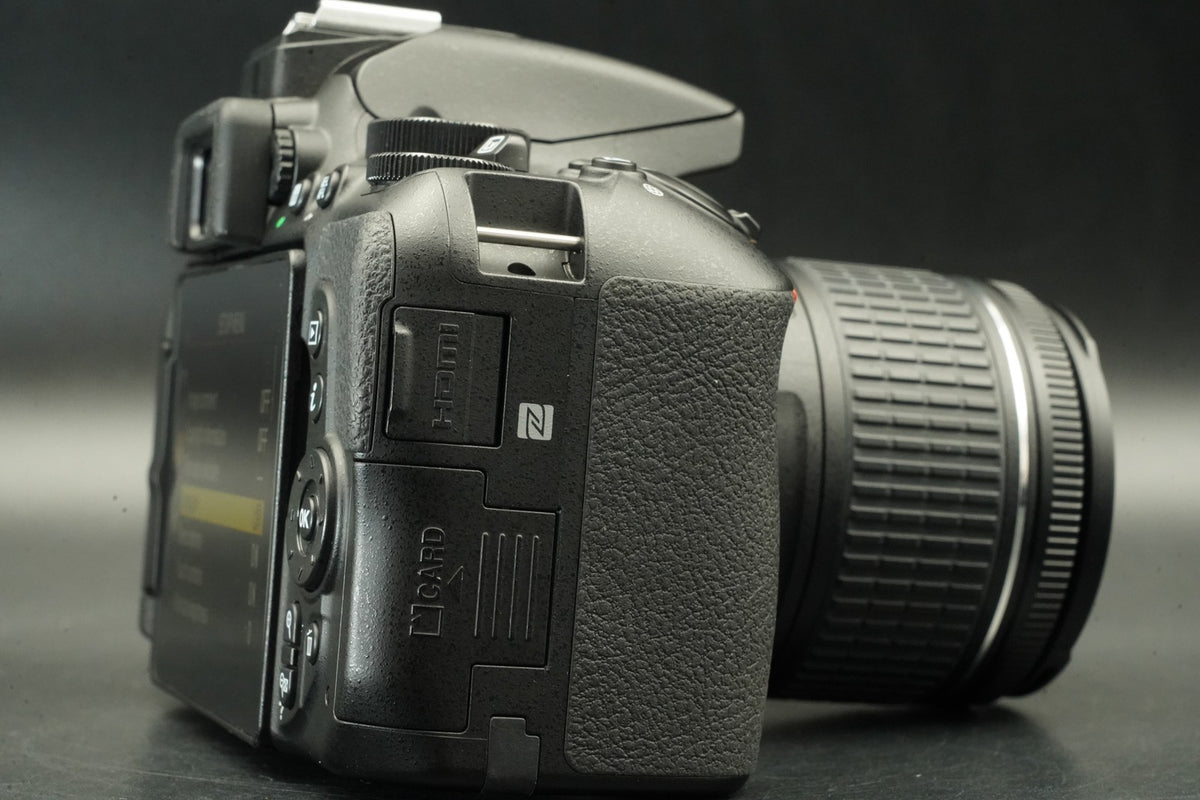 Nikon D5600 DSLR Camera w/ AF-S 18-55mm + 55-200mm Lens -8882 cuts- #12356