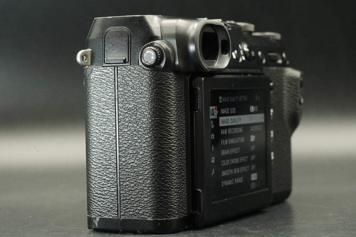 Fujifilm GFX 50R Mirrorless Camera Medium Format Body -3632 cut- #12398