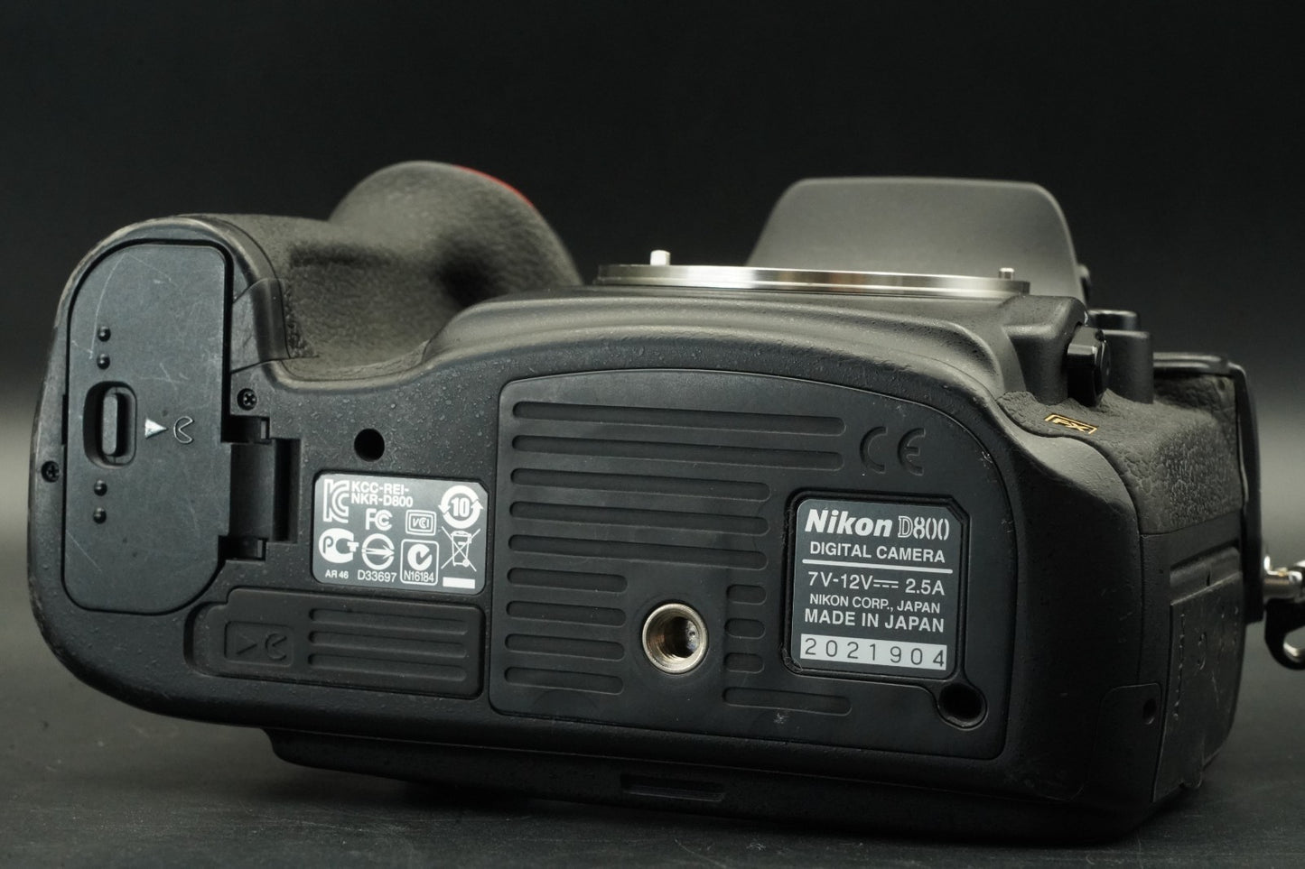 43777 cuts! Nikon D800 36.3MP FX DSLR Camera Body Used US Duty Paid 11700