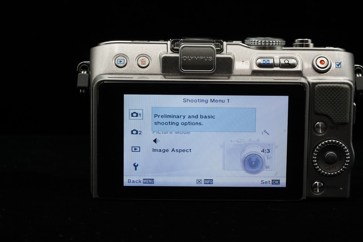 Olympus PEN Lite E-PL3 Silver 12.3 MP Digital Camera Body US STOCK