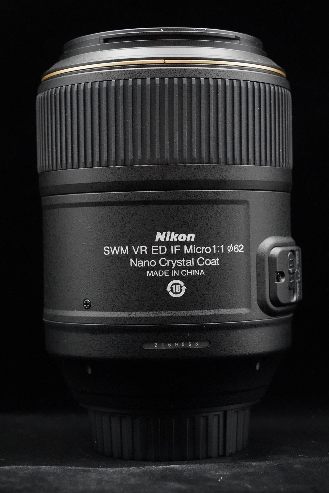 Nikon AF-S MICRO NIKKOR 105mm F/2.8G ED VR Lens US Duty Paid 10913