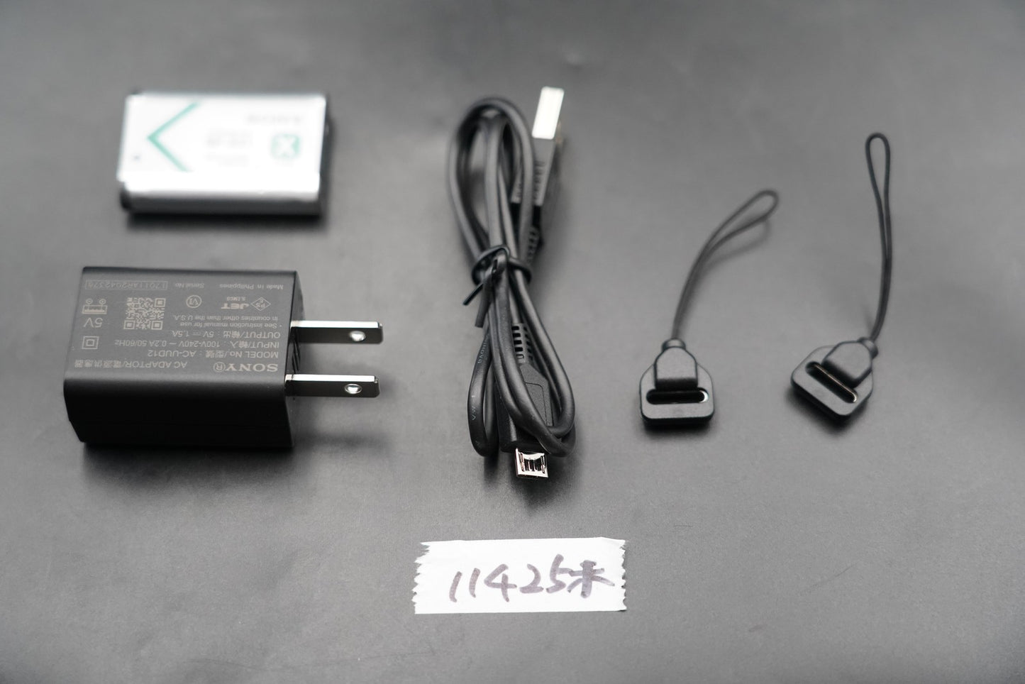 Sony Cyber-Shot DSC-RX100M5A 20.1MP 4K Digital Camera ALMOST UNUSED 11425