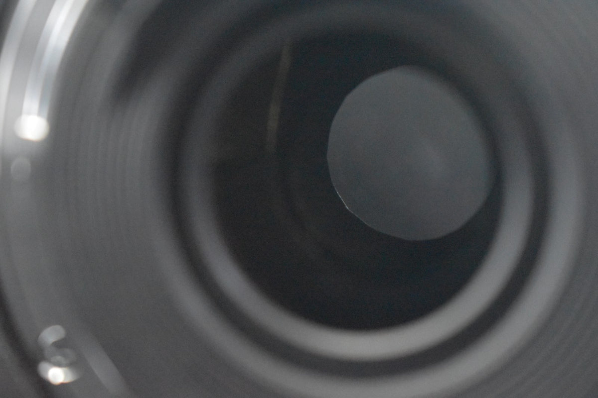 [US Duty Paid] Canon EF 24-70mm f/4 L IS USM Zoom Camera Lens 9433