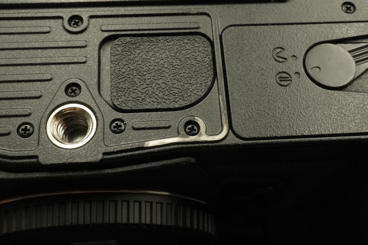 Olympus OM-D E-M1 Mark II Digital Camera Black Body JAPAN -75747 cut- #12033
