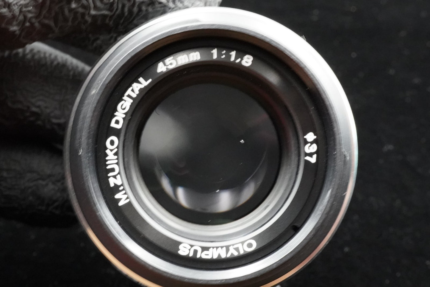 Olympus M.ZUIKO DIGITAL 45mm f/1.8 Lens Silver Japan US Duty Paid 9451