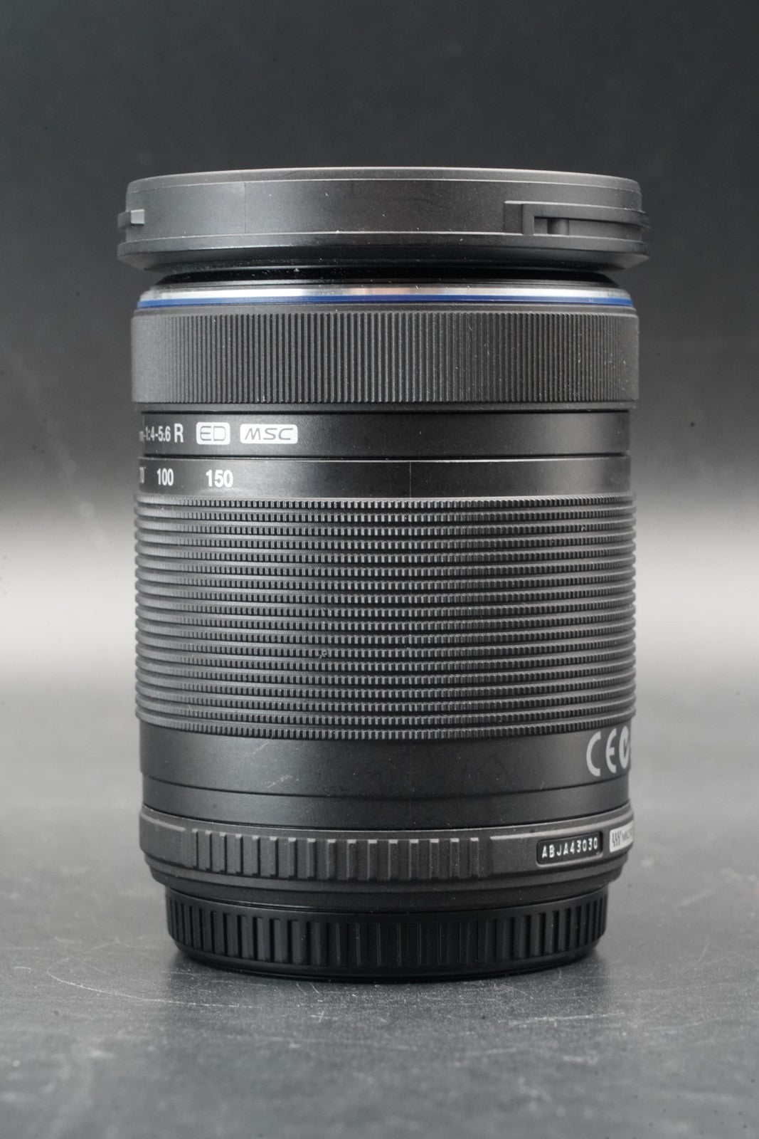 Olympus E-PL8 w/ 40-150mm Lens Digital Camera Silver US STOCK #11321