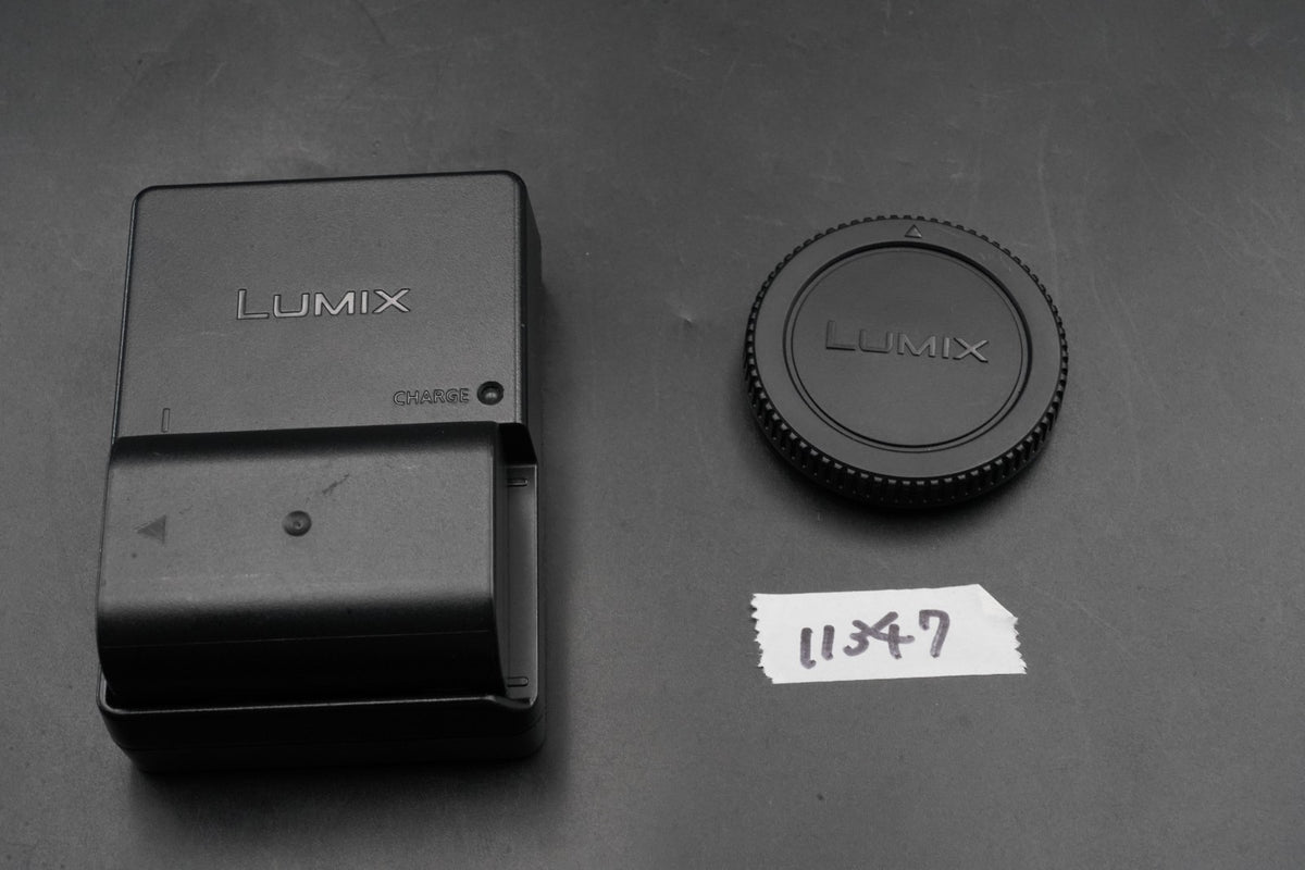 Panasonic Lumix DC-GH5 20.3MP Mirrorless Body -551 cuts- #11347