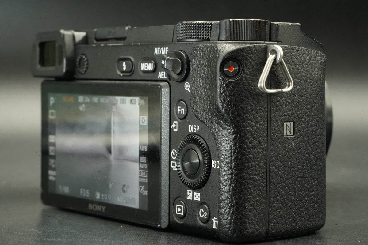 Sony a6300 + 16-50mm PZ Lens Mirrorless Digital Camera Black -12267 cuts- #12103
