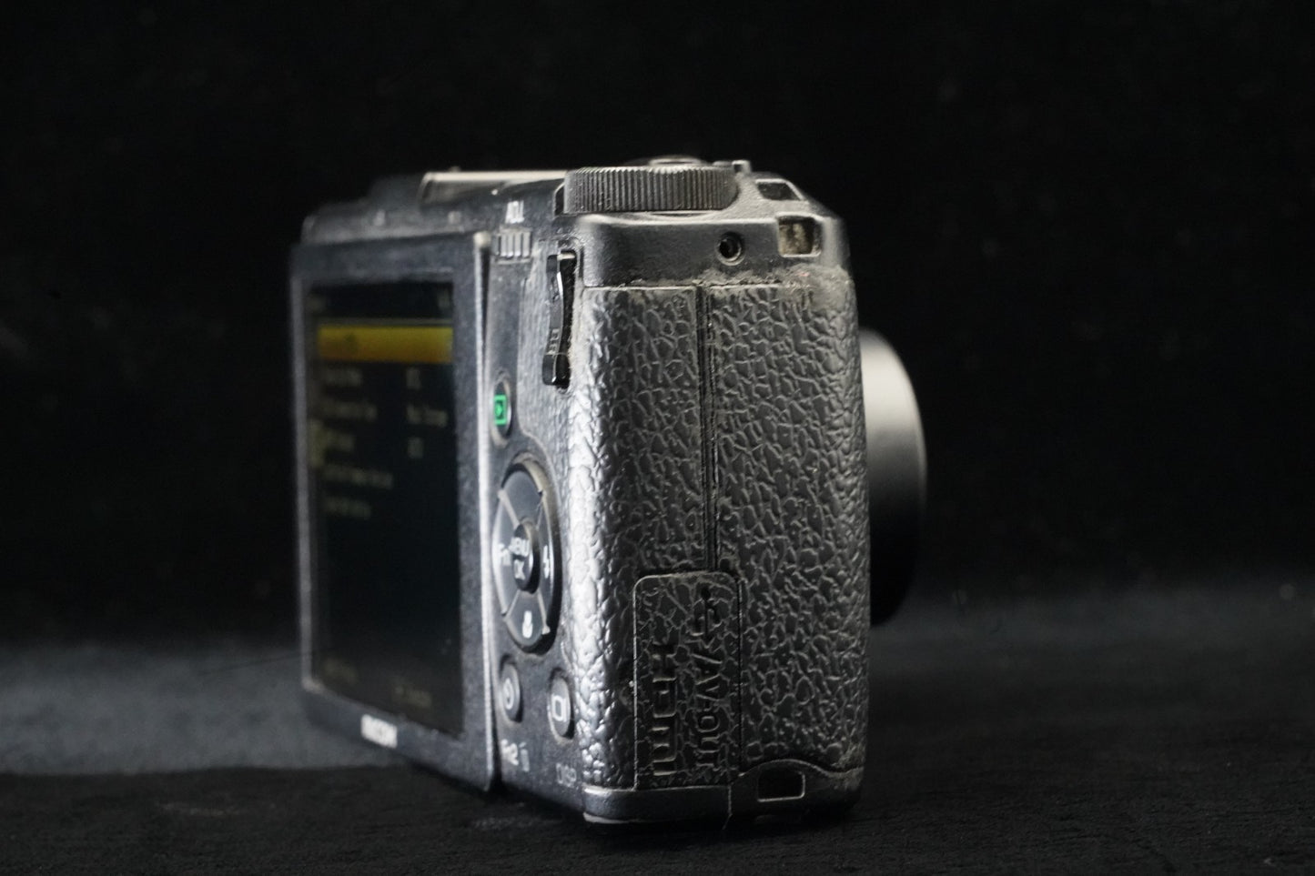 [US Duty Paid] Ricoh GR Digital IV 10.4MP Digital Camera Black 9673
