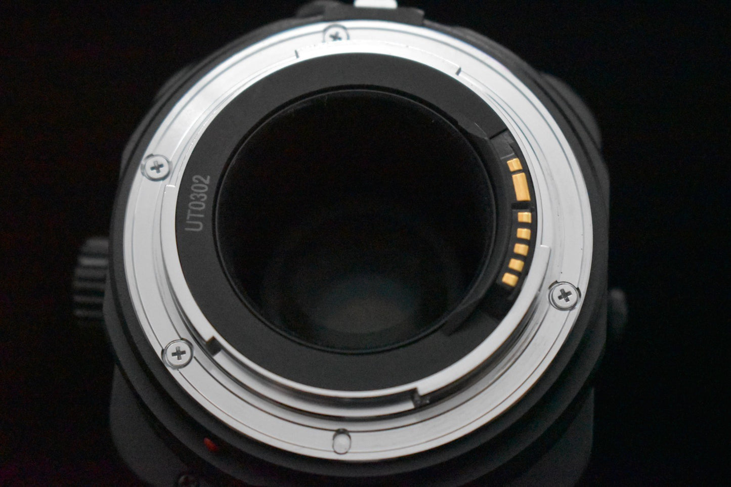 Canon TS-E 90mm f/2.8 Tilt Shift Lens US Duty Paid Film Camera JAPAN